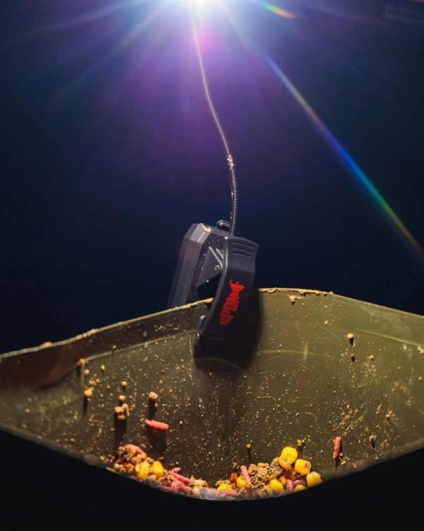 Spomb Bucket Light - lampka do oświetlania stanowiska do nęcenia - obrazek 3