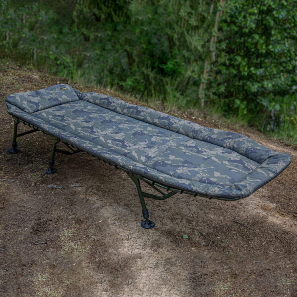 Solar Undercover Camo Bedchair - łóżko karpiowe